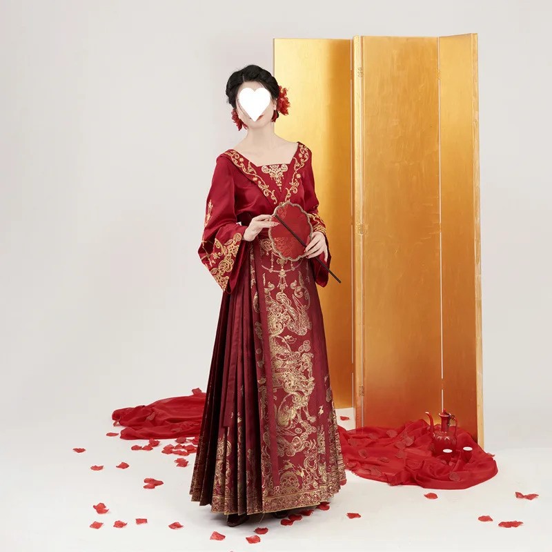 Chinese Style Traditional New Horse-Face Skirt Hanfu Toast Clothing Engagement Dress Bridal Clothes Embroidered
Chinese Style Traditional New Horse-Face Skirt Hanfu Toast Clothing Engagement Dress Bridal Clothes Embroidered