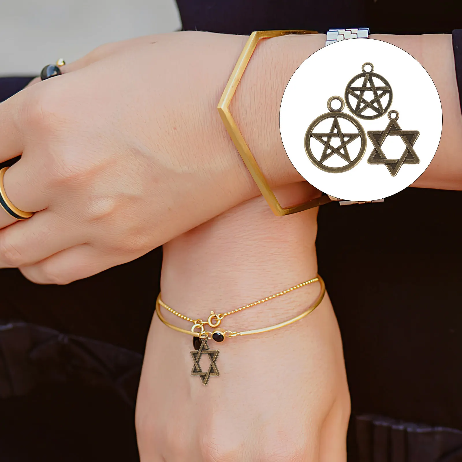 30Pcs Pentacle Pendant Jewelry Charms Elegant DIY Necklace Bracelet Accessories Creative Alloy Star Shaped Charms for Hanukkah
30Pcs Pentacle Pendant Jewelry Charms Elegant DIY Necklace Bracelet Accessories Creative Alloy Star Shaped Charms for Hanukkah