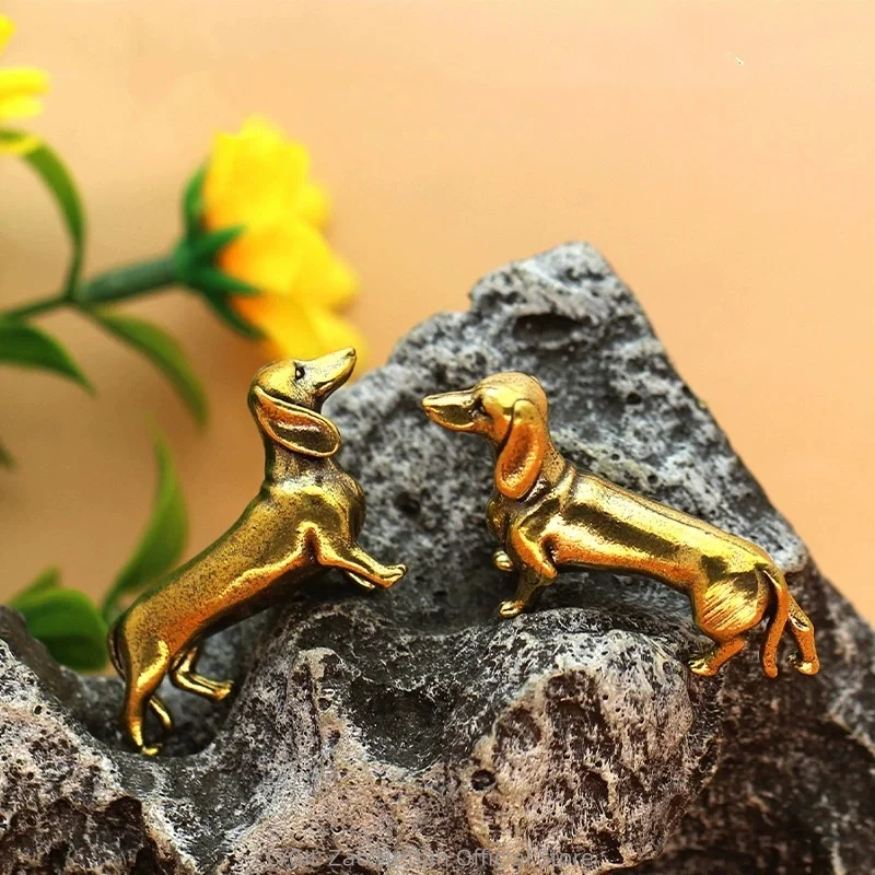 Pure Copper Dachshund Statue Vintage Brass Figurines Home Decote Desktop Ornament Miniatures Antique Tea Pet Crafts Gifts
Pure Copper Dachshund Statue Vintage Brass Figurines Home Decote Desktop Ornament Miniatures Antique Tea Pet Crafts Gifts