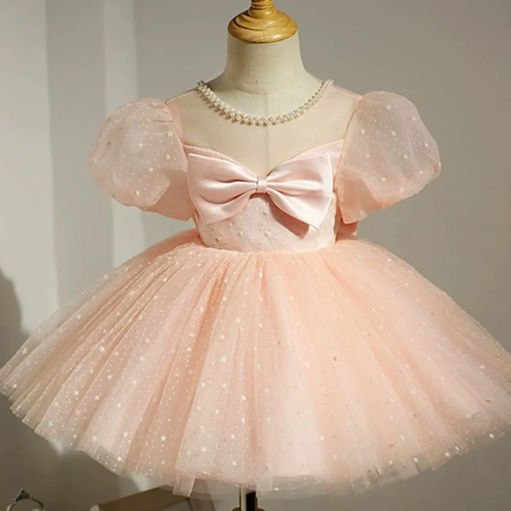 Girls pink dress spring princess dress baby birthday party fluffy dress pearl bow girl dress 
Girls pink dress spring princess dress baby birthday party fluffy dress pearl bow girl dress