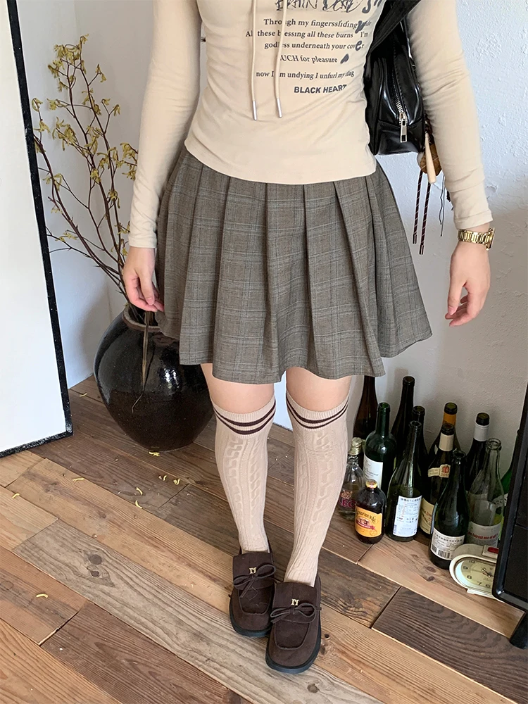 Корейская юбка в клетку, плиссированная, А-силуэт, для школы, повседневная, для путешествий, из смесового полиэстера
Корейская юбка в клетку, плиссированная, А-силуэт, для школы, повседневная, для путешествий, из смесового полиэстера