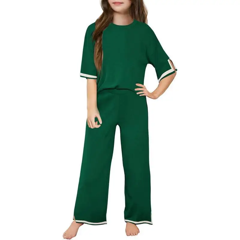 Retro Loose Knit Fashion Set Lazy Knitted Women's Ensemble Summer Collection Comfortable Stylish Ladies' Outfit
Retro Loose Knit Fashion Set Lazy Knitted Women's Ensemble Summer Collection Comfortable Stylish Ladies' Outfit