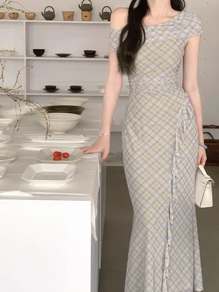 Elegant Temperament Dress, Women'S Summer French Style Relaxed One Shoulder Split Mid Length Skirt
Elegant Temperament Dress, Women'S Summer French Style Relaxed One Shoulder Split Mid Length Skirt