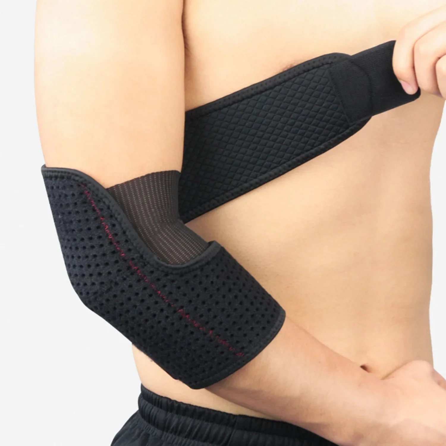 1PCS Sports Elbow Bandage Breathable Elbow Pads Basketball Volleyball Gym Adjustable Sports Safety Arm Sleeve Pads Squat machine
1PCS Sports Elbow Bandage Breathable Elbow Pads Basketball Volleyball Gym Adjustable Sports Safety Arm Sleeve Pads Squat machine