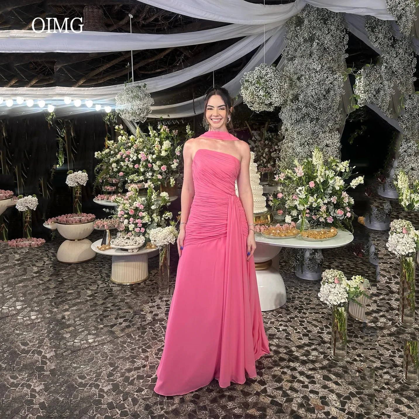 OIMG Maxi Strapless A Line Prom Gowns Backless Pleated Party Gown Airy Floor Length Evening Dress vestidos de gala Customized
OIMG Maxi Strapless A Line Prom Gowns Backless Pleated Party Gown Airy Floor Length Evening Dress vestidos de gala Customized