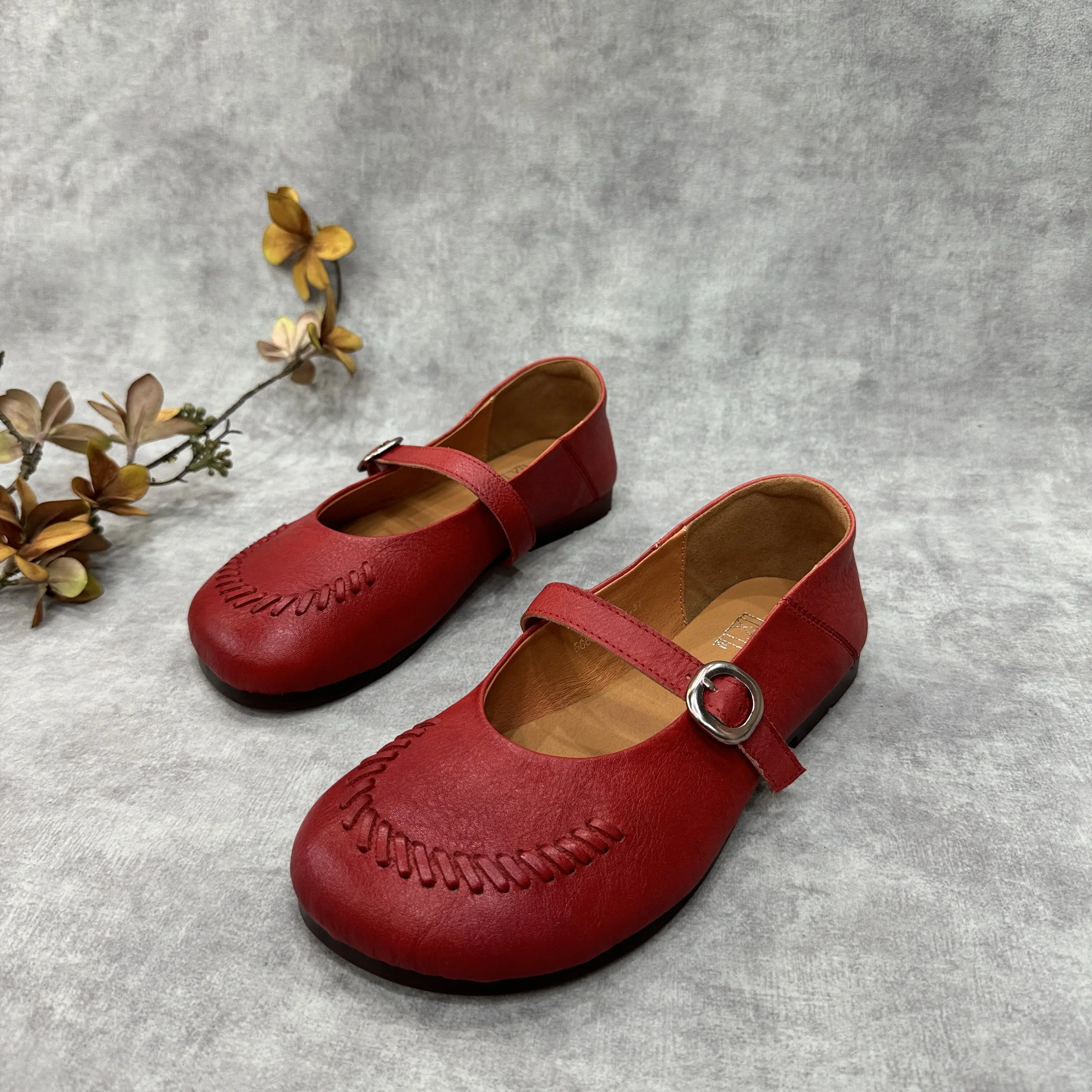 Birkuir Retro Mary Jane Shoes For Women Round Toe Flats Soft Soles Buckle Red Shoes Genuine Leather Sewn Luxury Casual Shoes
Birkuir Retro Mary Jane Shoes For Women Round Toe Flats Soft Soles Buckle Red Shoes Genuine Leather Sewn Luxury Casual Shoes