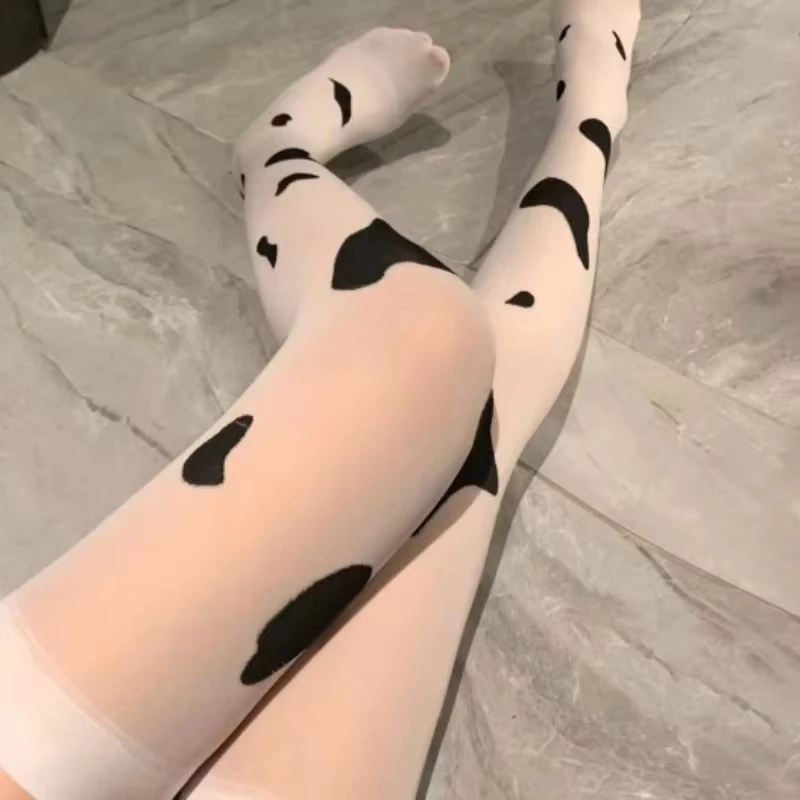 Women Cute Cow Print Thigh High Stockings White Black Spot Over The Knee Socks Sheer Nylon Sexy Leg Slim Japanese Party Hosiery
Women Cute Cow Print Thigh High Stockings White Black Spot Over The Knee Socks Sheer Nylon Sexy Leg Slim Japanese Party Hosiery