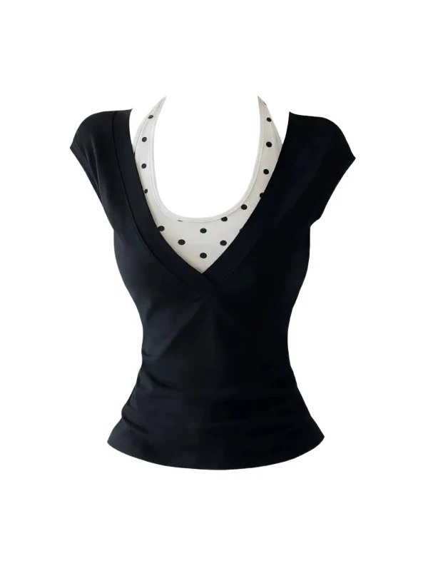 Summer Slimming Off-Shoulder Short-Sleeve T-Shirt Women's Korean Style Commute V-Neck Fake Two-Piece Design Trendy Top
Summer Slimming Off-Shoulder Short-Sleeve T-Shirt Women's Korean Style Commute V-Neck Fake Two-Piece Design Trendy Top