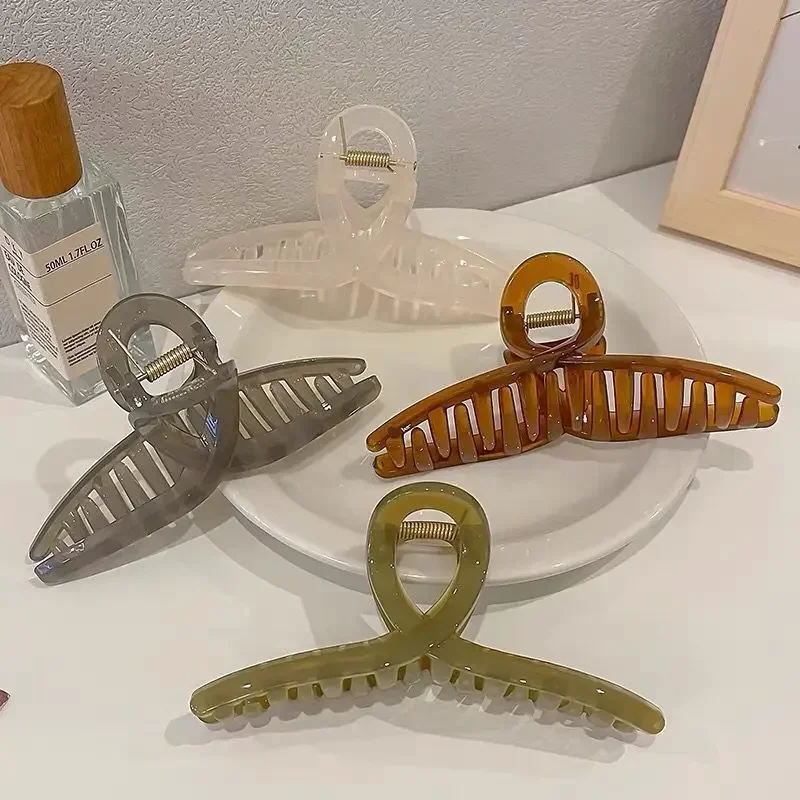 13cm Large Hair Claw Clip for Women Fashion Acrylic Summer Hairpin Elegant Hair Clips Girls Hair Accessories Shark Clip
13cm Large Hair Claw Clip for Women Fashion Acrylic Summer Hairpin Elegant Hair Clips Girls Hair Accessories Shark Clip