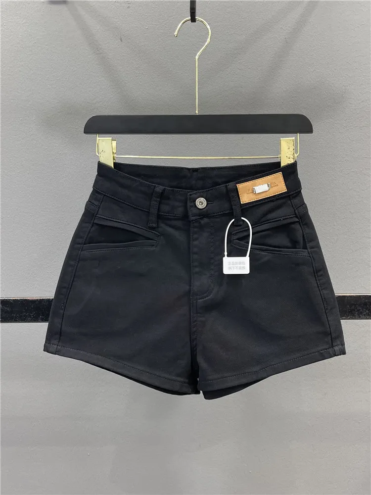 High Waist Denim Shorts Women's Spring Summer New Fashion Label Elastic Slimming Hot Pants A-Line Wide Leg Trendy Jeans
High Waist Denim Shorts Women's Spring Summer New Fashion Label Elastic Slimming Hot Pants A-Line Wide Leg Trendy Jeans