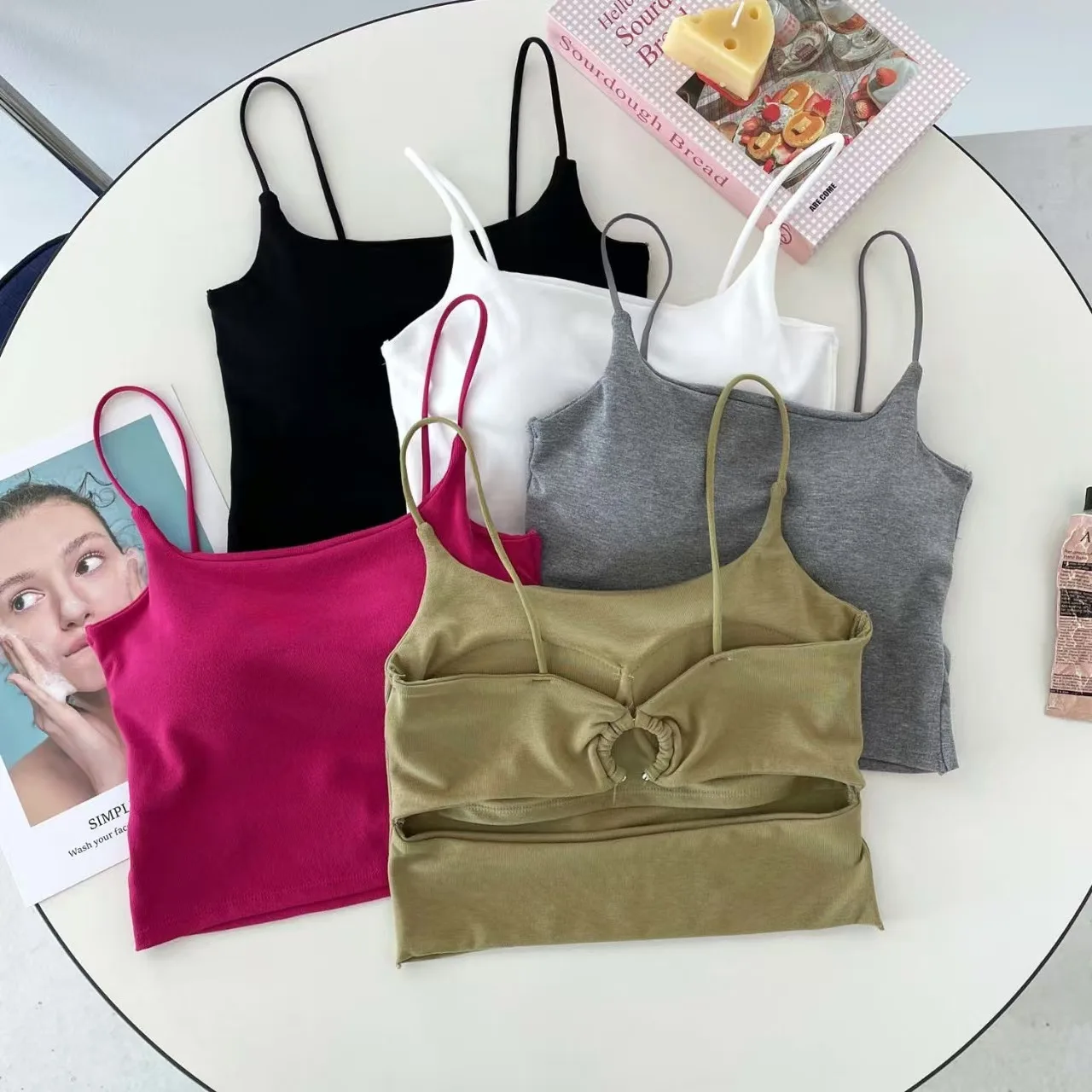 Women's Cotton Underwear tube tops Sexy Solid Color Top with Chest Cushion Undercover Women's Hollow out Underwear
Women's Cotton Underwear tube tops Sexy Solid Color Top with Chest Cushion Undercover Women's Hollow out Underwear