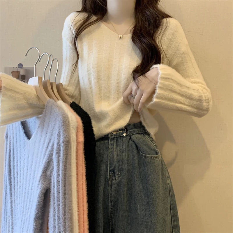 Белый ор V-Ne Slim Fit Base irt Свитер Весна Осень Внутренняя одежда с застежкой на талии Маленький размер Модный повседневный слэ
Белый ор V-Ne Slim Fit Base irt Свитер Весна Осень Внутренняя одежда с застежкой на талии Маленький размер Модный повседневный слэ