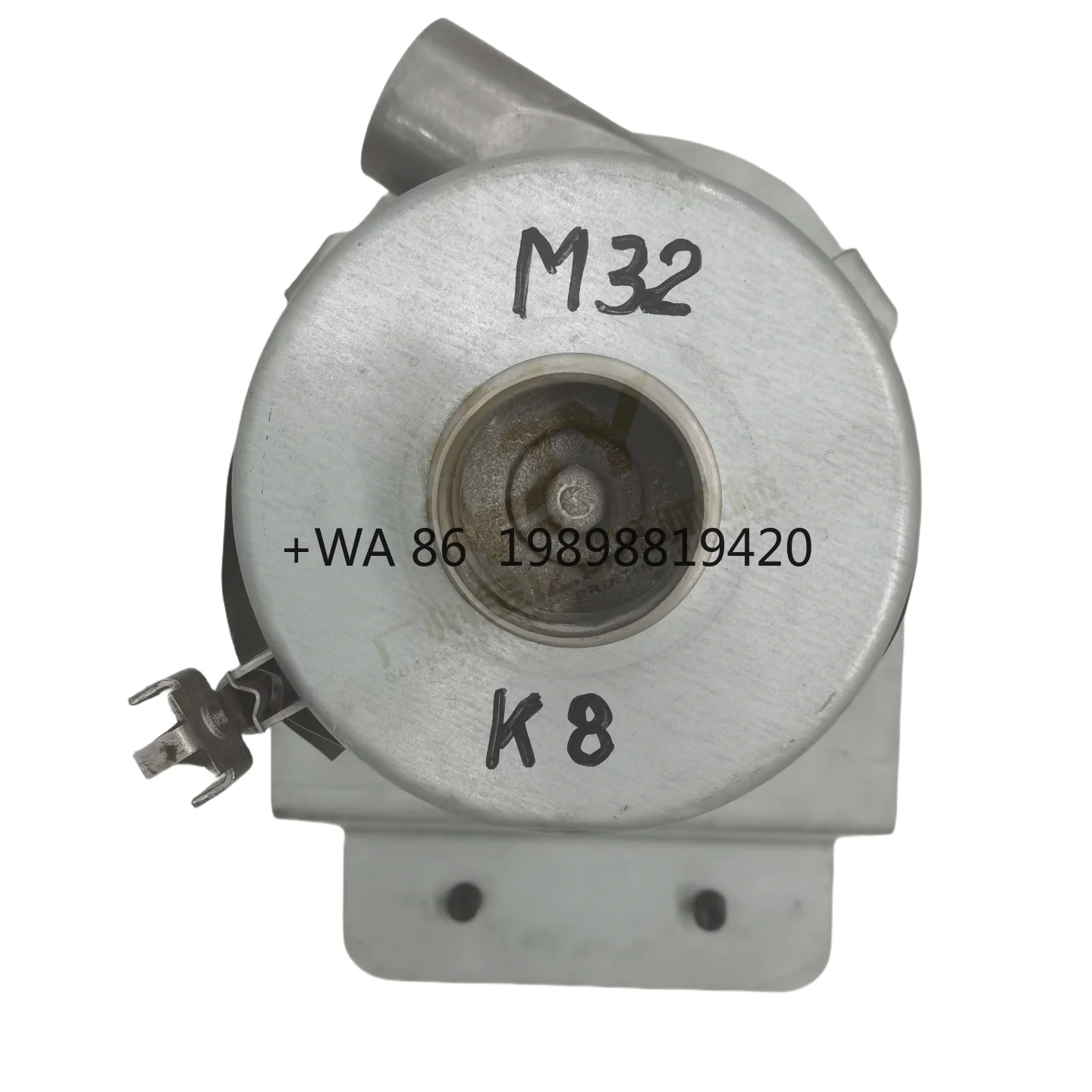 Б/у запасные части для офсетной печатной машины для печатных магазинов KBA105, вентилятор воздушного насоса
Б/у запасные части для офсетной печатной машины для печатных магазинов KBA105, вентилятор воздушного насоса