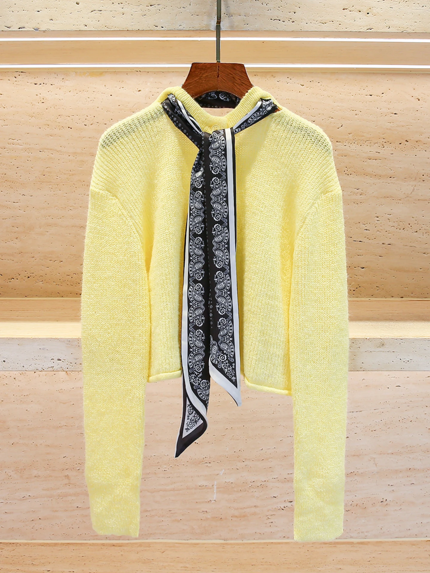 Милый мягкий вязаный открытый кардиган с поясом для молодых женщин, модная повседневная одежда средней осени, полиэстер 
Милый мягкий вязаный открытый кардиган с поясом для молодых женщин, модная повседневная одежда средней осени, полиэстер