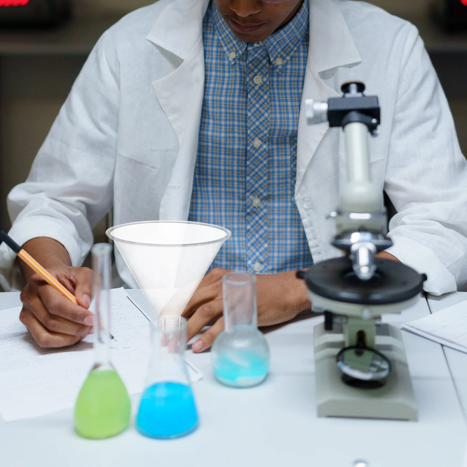 5pcs Plastic Set Thickened Funnel Liquid Transfer Small Solid Scientific Experiments Filter Funnel Kitchen Use
5pcs Plastic Set Thickened Funnel Liquid Transfer Small Solid Scientific Experiments Filter Funnel Kitchen Use