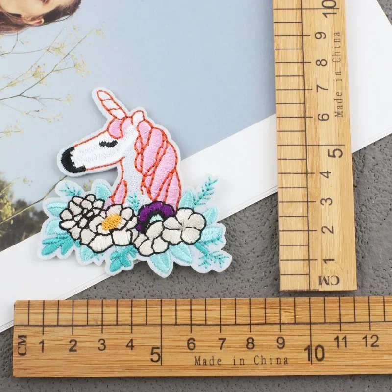 Hot-selling Unicorn Embroidery Cloth Sticker Cartoon Sequins Pony Computer Embroidery Label Ironing Stamp
Hot-selling Unicorn Embroidery Cloth Sticker Cartoon Sequins Pony Computer Embroidery Label Ironing Stamp