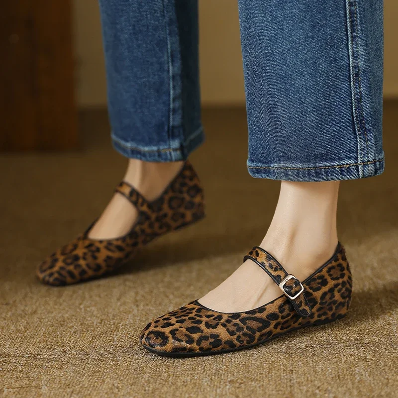 2025 new spring autumn women pumps natural leather 22-24.5cm horsehair+sheepskin square toe buckle women shoes Mary Jane shoes
2025 new spring autumn women pumps natural leather 22-24.5cm horsehair+sheepskin square toe buckle women shoes Mary Jane shoes