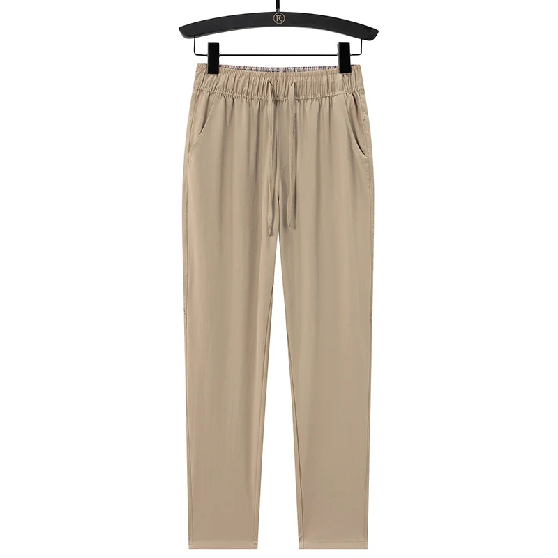Spring and Summer Women's Solid Mid Waist Elastic Loose Straight Pants Pockets Fashion Casual Commuter All Match Trousers
Spring and Summer Women's Solid Mid Waist Elastic Loose Straight Pants Pockets Fashion Casual Commuter All Match Trousers