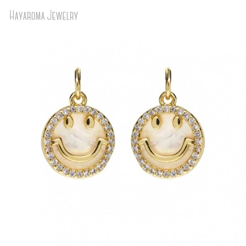 2Pcs Wholesale Gold Color Jewelry Pendant Face Invisible Setting Black White Shell Cubic Zirconia Charms PM47540
2Pcs Wholesale Gold Color Jewelry Pendant Face Invisible Setting Black White Shell Cubic Zirconia Charms PM47540