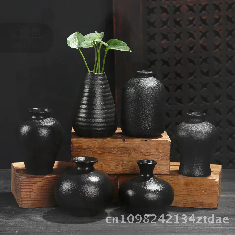 Retro Mediterranean Style Ceramic Vase Handmade Glaze Spray Matte Finish Simple Modern Chinese Creative Zen Decorative Flower
Retro Mediterranean Style Ceramic Vase Handmade Glaze Spray Matte Finish Simple Modern Chinese Creative Zen Decorative Flower