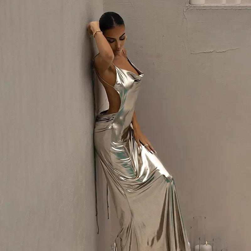 Summer Women Sexy Backless Metallic Maxi Dress Fashion V-Neck Sleeveless Spaghetti Strap Vestidos Party Female Long Robe Y2k
Summer Women Sexy Backless Metallic Maxi Dress Fashion V-Neck Sleeveless Spaghetti Strap Vestidos Party Female Long Robe Y2k