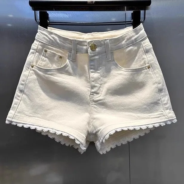 Retro High Waist Design Denim Shorts Beige White Lace Slim Fit Jeans Shorts Streetwear Women 2026 Summer Fashion A-line Shorts
Retro High Waist Design Denim Shorts Beige White Lace Slim Fit Jeans Shorts Streetwear Women 2026 Summer Fashion A-line Shorts