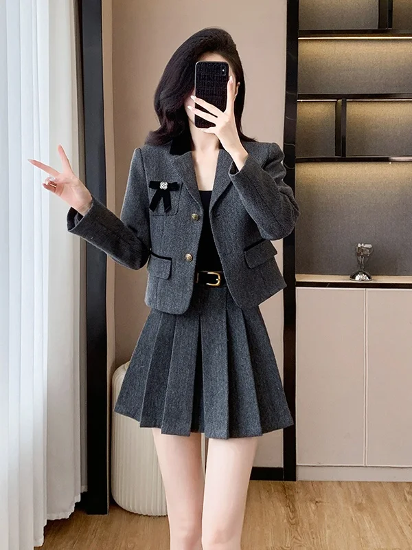 Autumn Winter New Design Tweed Cotton Blend Suit Set Women's Fashion High Waist Pleated Short Skirt And Two Piece Set
Autumn Winter New Design Tweed Cotton Blend Suit Set Women's Fashion High Waist Pleated Short Skirt And Two Piece Set