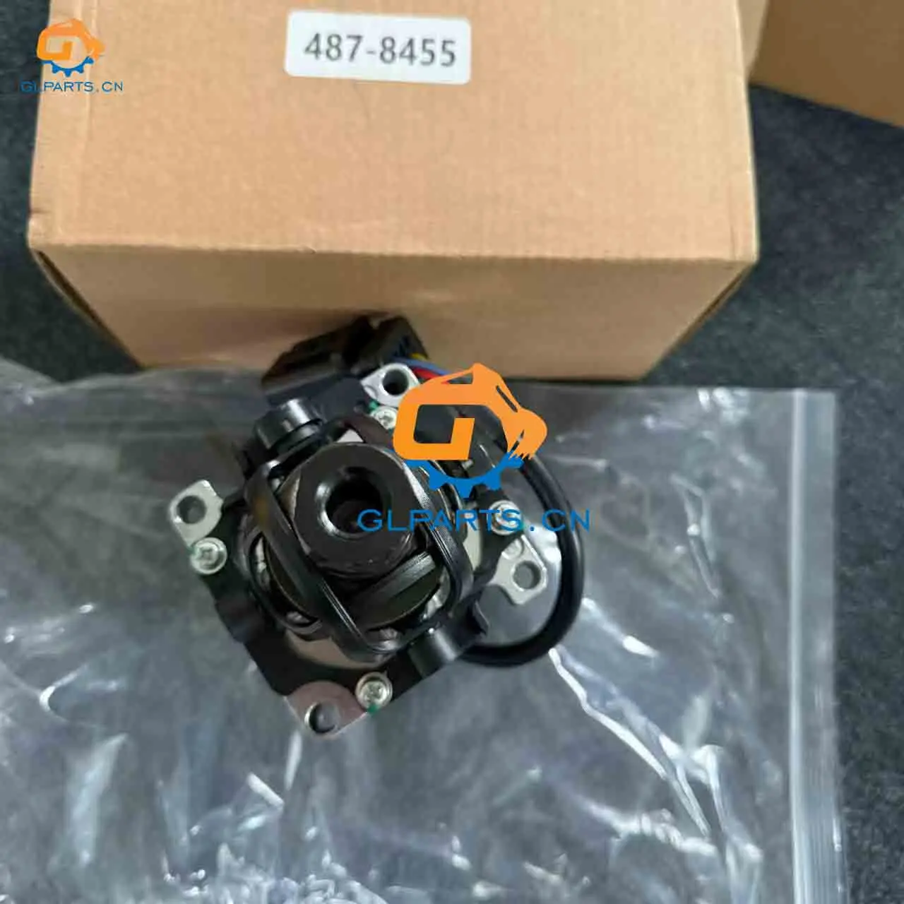 Гидравлический джойстик дистанционного управления 487-8455 4878455 для двигателя CAT C4.4 C7.1 C9.3B экскаватора 320 323 330 340
Гидравлический джойстик дистанционного управления 487-8455 4878455 для двигателя CAT C4.4 C7.1 C9.3B экскаватора 320 323 330 340