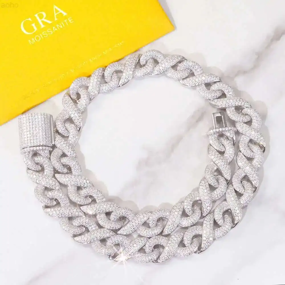 Selling Hip Hop 13mm Wide 925 Silver Necklace D/vvs Moissanite Necklace Iced Out Cuban Link Chain
Selling Hip Hop 13mm Wide 925 Silver Necklace D/vvs Moissanite Necklace Iced Out Cuban Link Chain