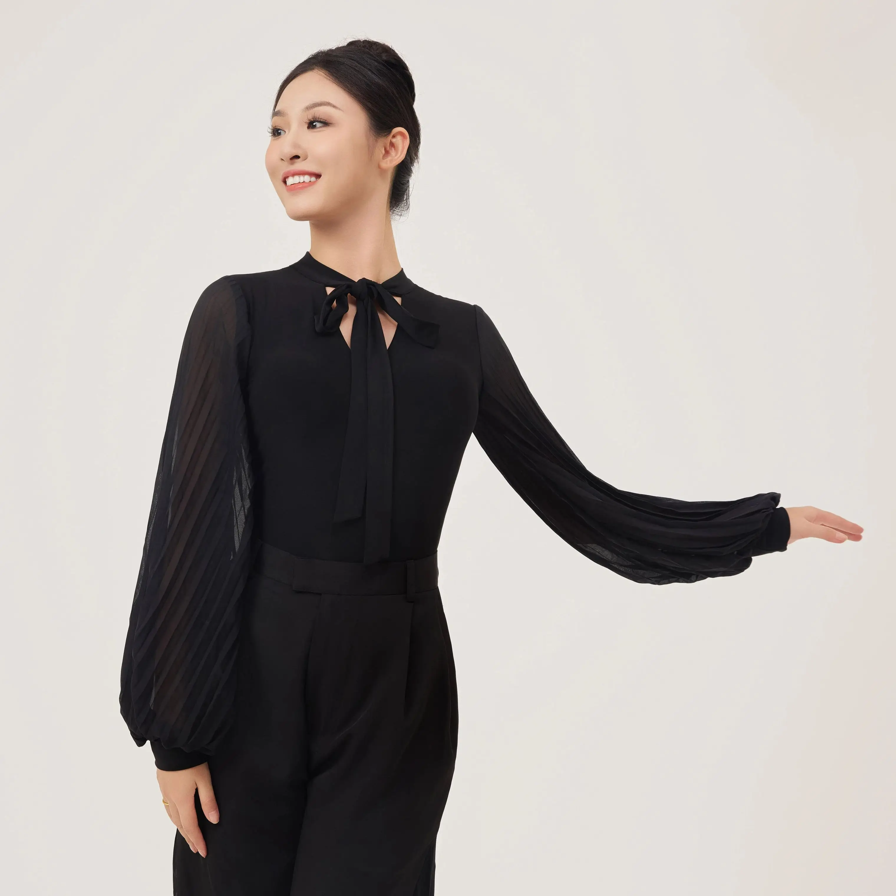 Ballroom Modern Dance Costume Long Sleeve Jumpsuit For Women Waltz Performance National Standard Dance Practice Clothes DN22632
Ballroom Modern Dance Costume Long Sleeve Jumpsuit For Women Waltz Performance National Standard Dance Practice Clothes DN22632