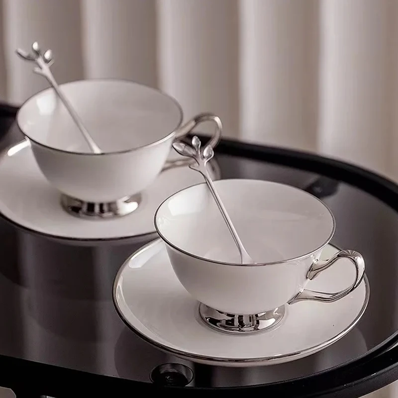 2 Pieces Coffee cup and saucer Set Sliver edge English afternoon Tea Set Concentrating Cafe Cup Porcelain Valentine's Day Gift
2 Pieces Coffee cup and saucer Set Sliver edge English afternoon Tea Set Concentrating Cafe Cup Porcelain Valentine's Day Gift