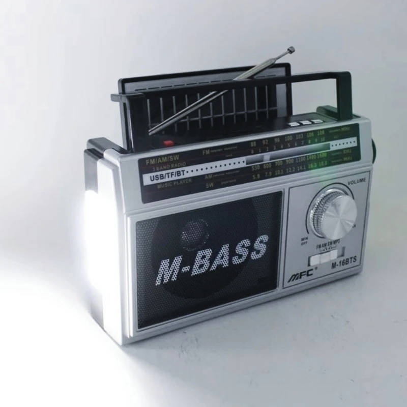 M-16BTS Лидер продаж ретро радио классический FM AM SW многодиапазонный портативный радиоприемник BT USB TF фонарик радио встроенные Bluetooth-динамики
M-16BTS Лидер продаж ретро радио классический FM AM SW многодиапазонный портативный радиоприемник BT USB TF фонарик радио встроенные Bluetooth-динамики