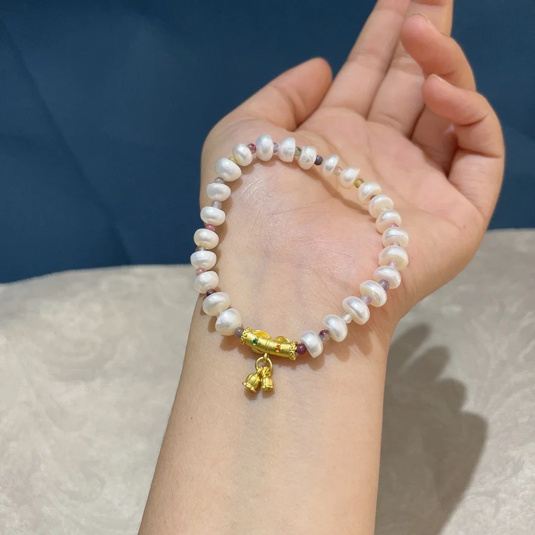 Natural freshwater pearls with tourmaline beads bamboo bracelets, niche exquisite simple and versatile bracelets
Natural freshwater pearls with tourmaline beads bamboo bracelets, niche exquisite simple and versatile bracelets