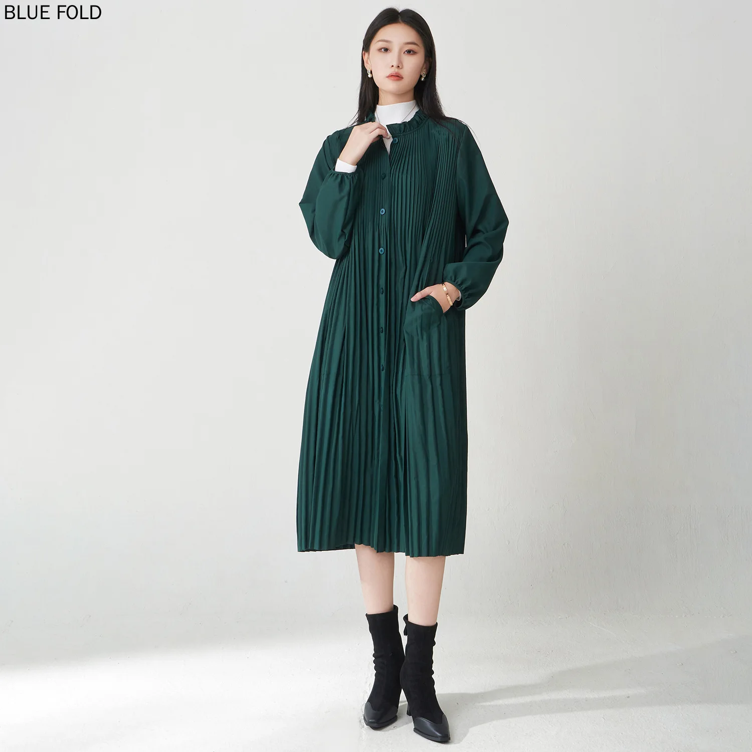 Miyake PLEATS Тренч женский средней длины элитный британский стиль свободного кроя универсальный кардиган пальто
Miyake PLEATS Тренч женский средней длины элитный британский стиль свободного кроя универсальный кардиган пальто