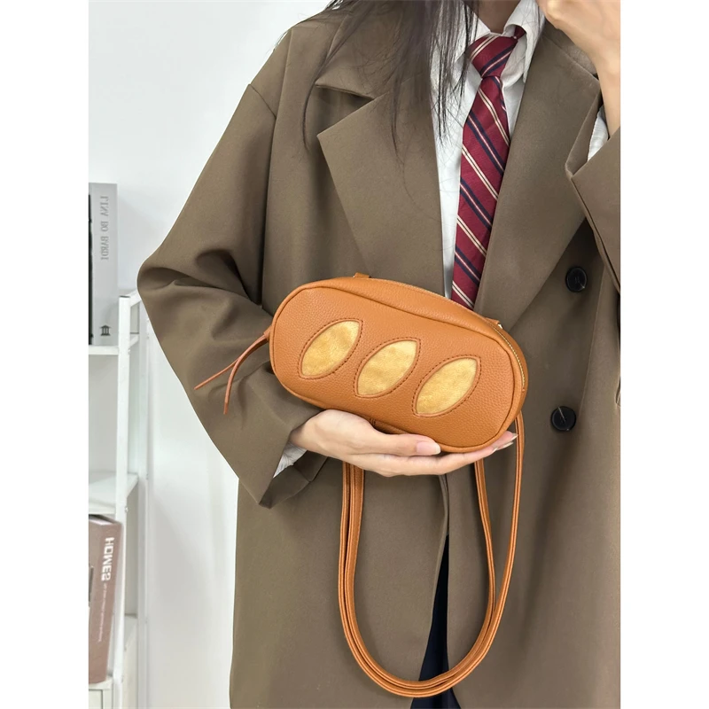 Women Creative Bag Cute Personalized Bread Shape Zipper Commute Crossbody Bags New Niche Casual Splicing Cosmetic Bag
Women Creative Bag Cute Personalized Bread Shape Zipper Commute Crossbody Bags New Niche Casual Splicing Cosmetic Bag