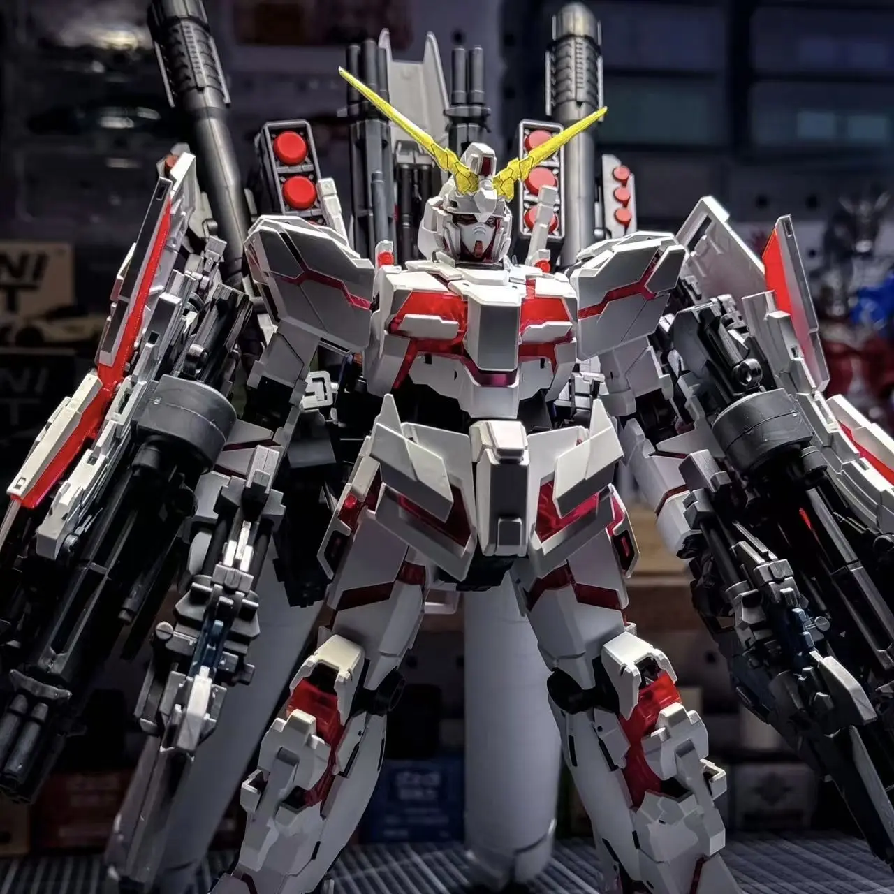 In Stock Menghu Model 1/100 Mgex Rx-0 Ver Ka Full Armor Unicorn Assembly Model Kits Plastic Skeleton Pvc Collect Model Toy Gift
In Stock Menghu Model 1/100 Mgex Rx-0 Ver Ka Full Armor Unicorn Assembly Model Kits Plastic Skeleton Pvc Collect Model Toy Gift