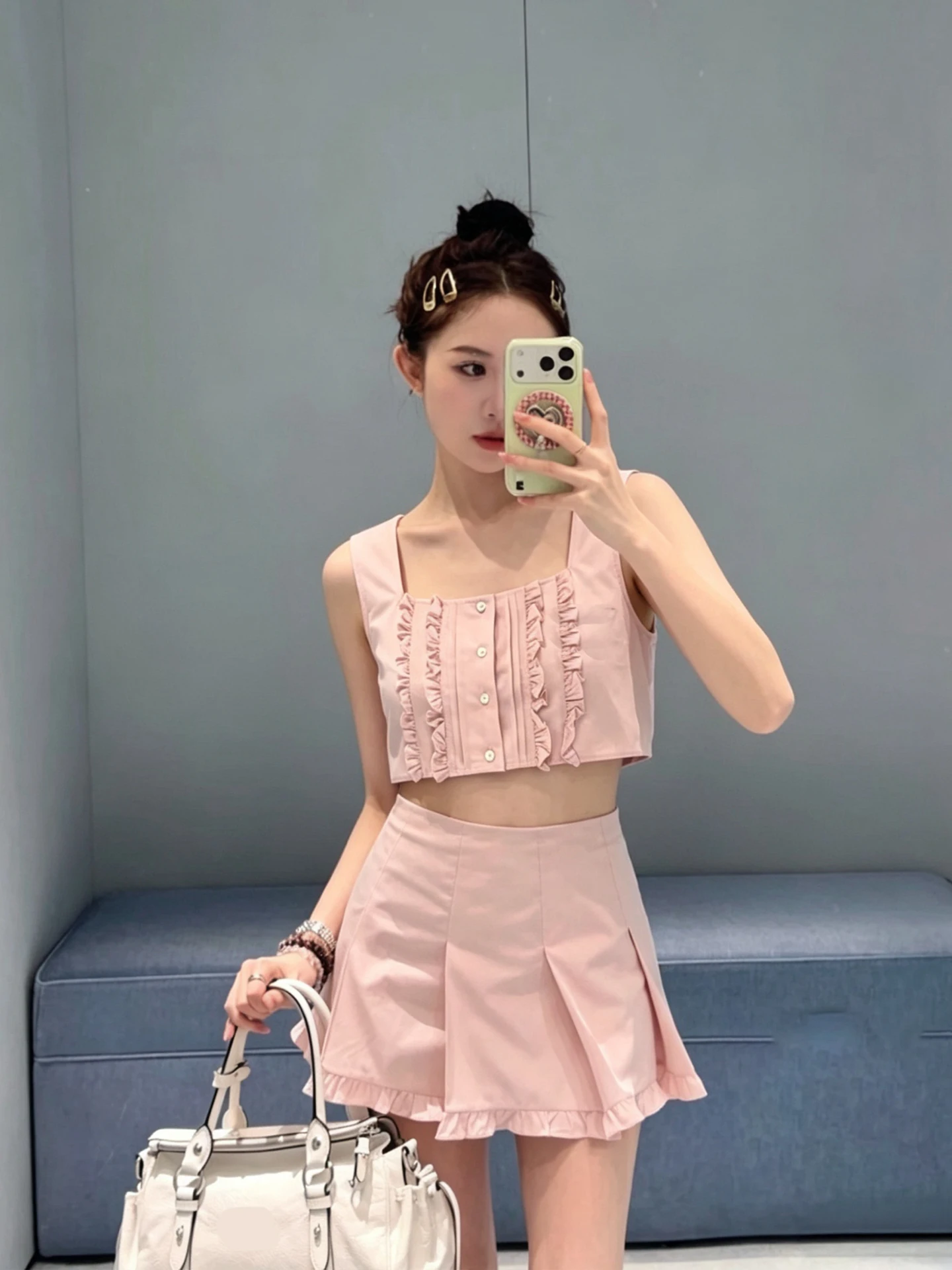 Loose MM Letter Lace Trim Strap Vest And Half Skirt Set Women's Fashion Outerwear Short Cotton Blend Breathable Summer Outfit
Loose MM Letter Lace Trim Strap Vest And Half Skirt Set Women's Fashion Outerwear Short Cotton Blend Breathable Summer Outfit