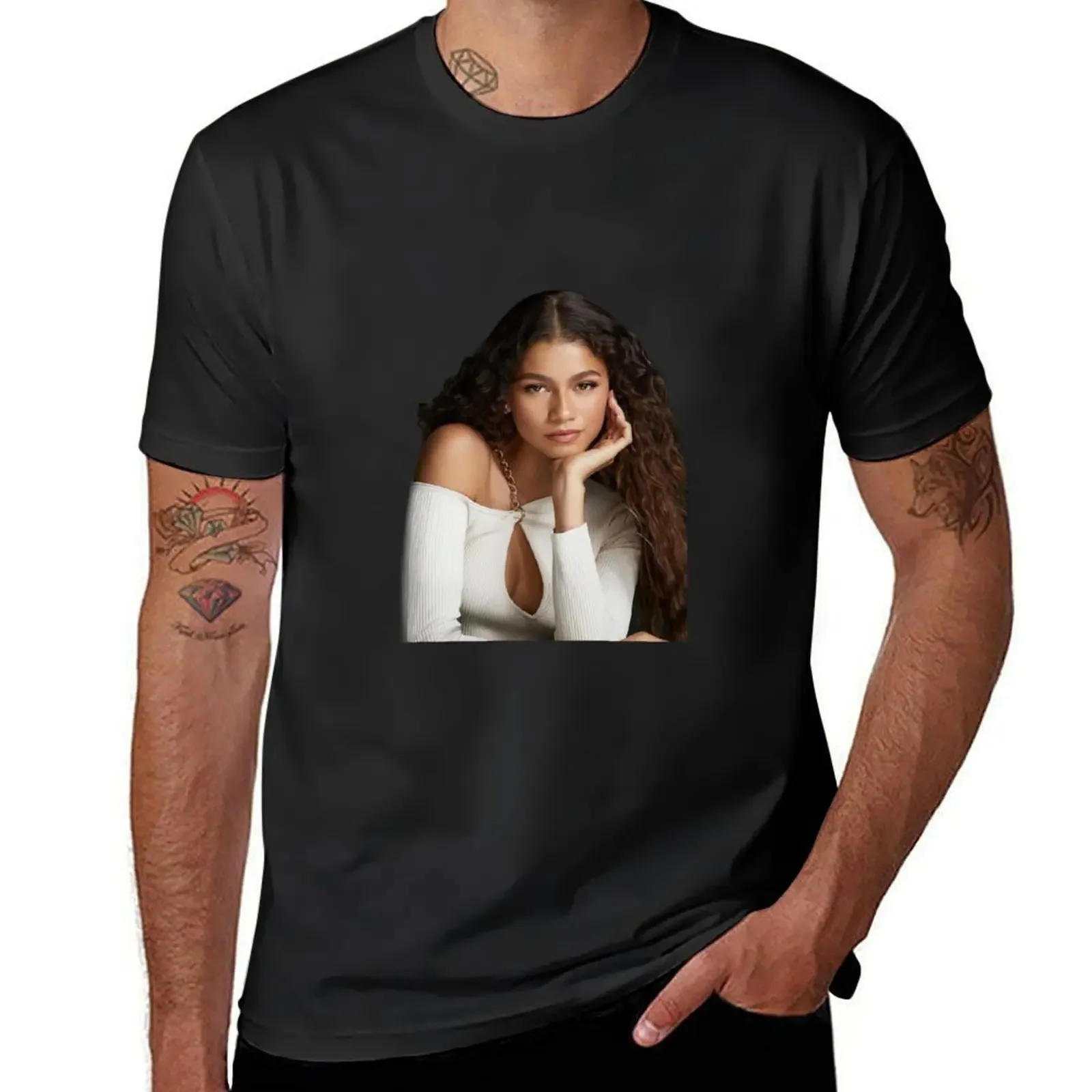 Футболка zendaya-Street, женские топы, футболка с рисунком аниме, рубашки на заказ, Мужская футболка с рисунком
Футболка zendaya-Street, женские топы, футболка с рисунком аниме, рубашки на заказ, Мужская футболка с рисунком
