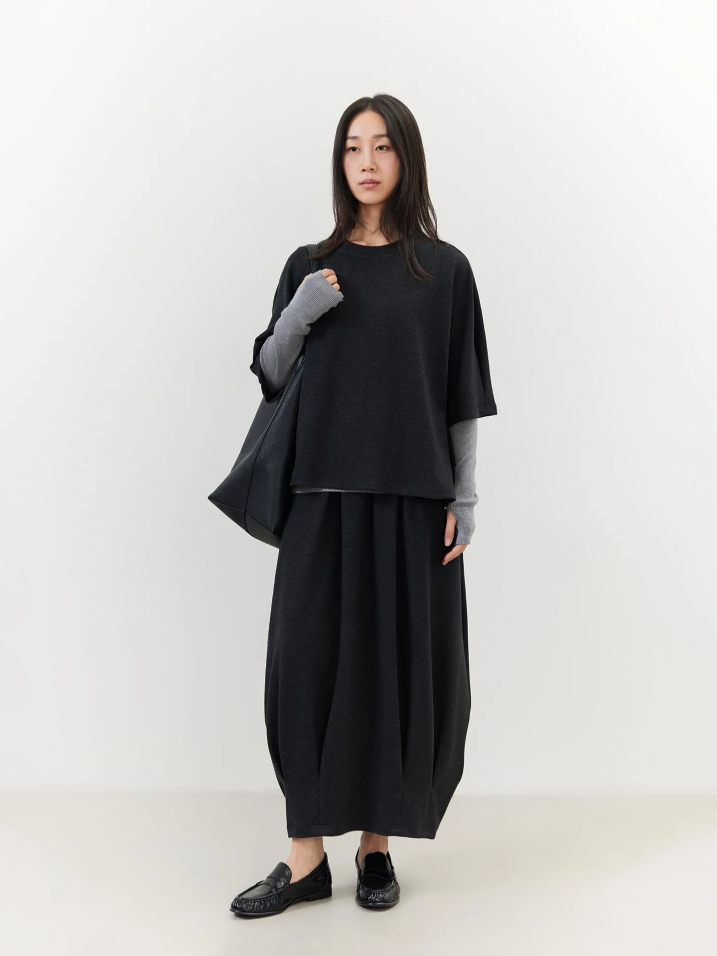 Women's Spring Fashion Woolen Suit round Neck Mid-Sleeve Pleated Skirt Two-Piece Set Breathable Comfortable Adult Wear
Women's Spring Fashion Woolen Suit round Neck Mid-Sleeve Pleated Skirt Two-Piece Set Breathable Comfortable Adult Wear