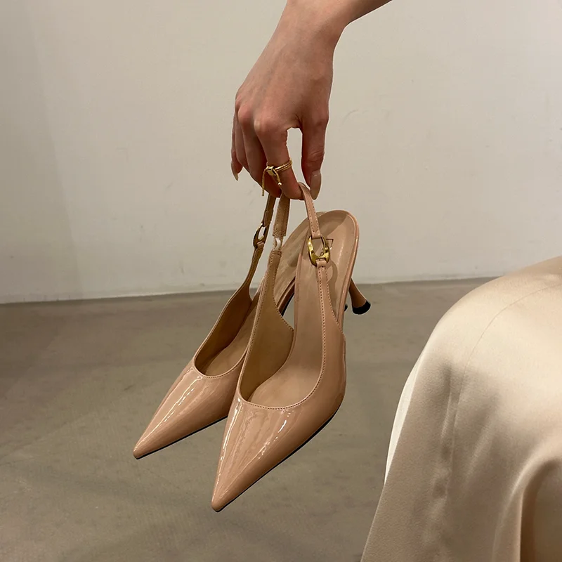 Французские туфли на высоком каблуке с заостренным носком, универсальные и подходящие как для работы, так и для повседневных мероприятий, профессиональная обувь для работы.
Французские туфли на высоком каблуке с заостренным носком, универсальные и подходящие как для работы, так и для повседневных мероприятий, профессиональная обувь для работы.