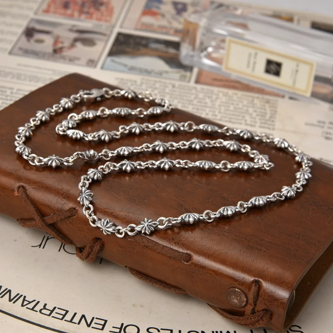 S925 sterling silver cross necklace women's thai silver retro distressed mentrendy chain domineering punk
S925 sterling silver cross necklace women's thai silver retro distressed mentrendy chain domineering punk