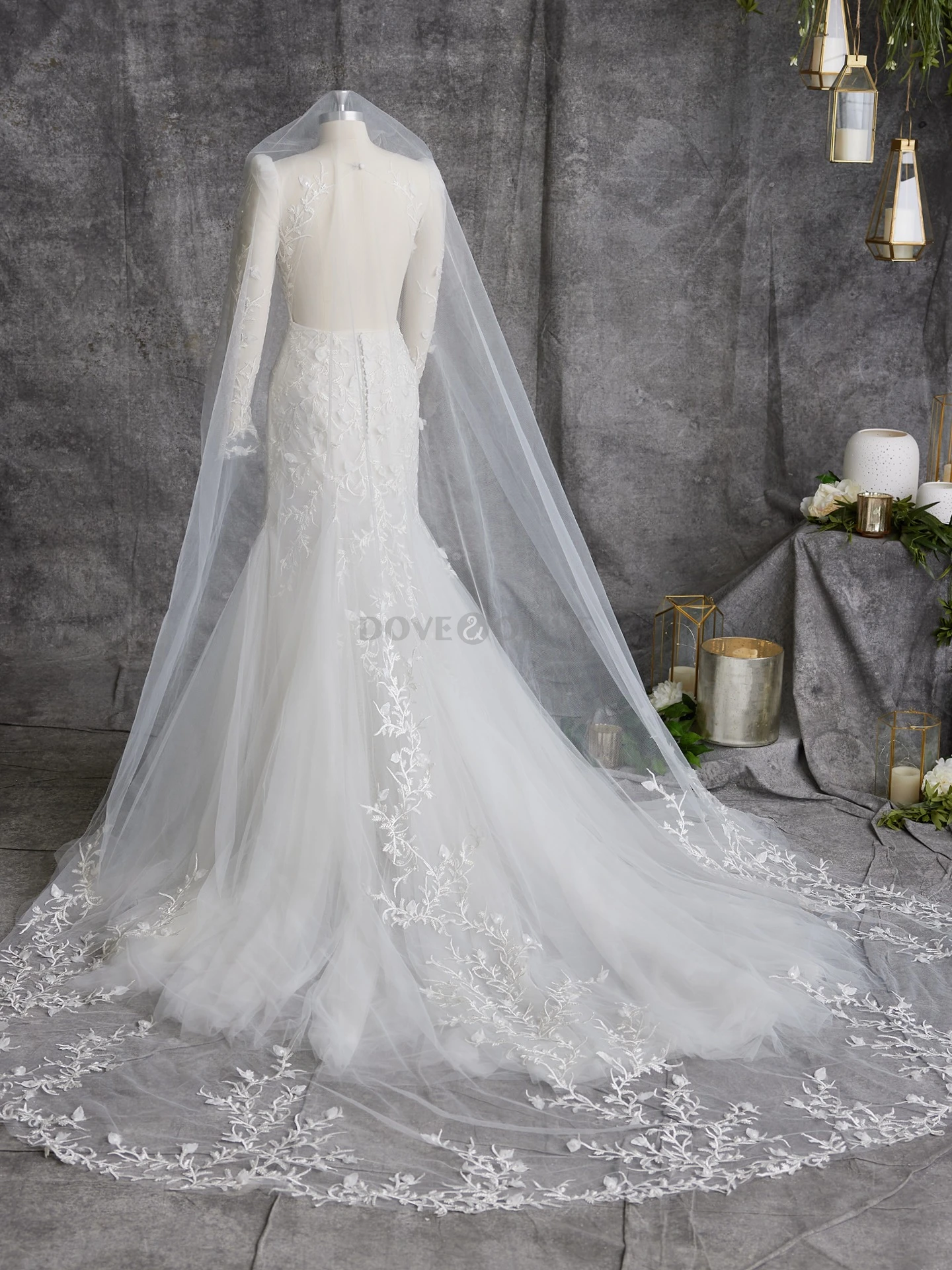 Bridal Veils Hair Accessories Lace Appliques Floral Wedding Veils 2025 One Layer with Comb Cathedral Bride Veils Customized
Bridal Veils Hair Accessories Lace Appliques Floral Wedding Veils 2025 One Layer with Comb Cathedral Bride Veils Customized