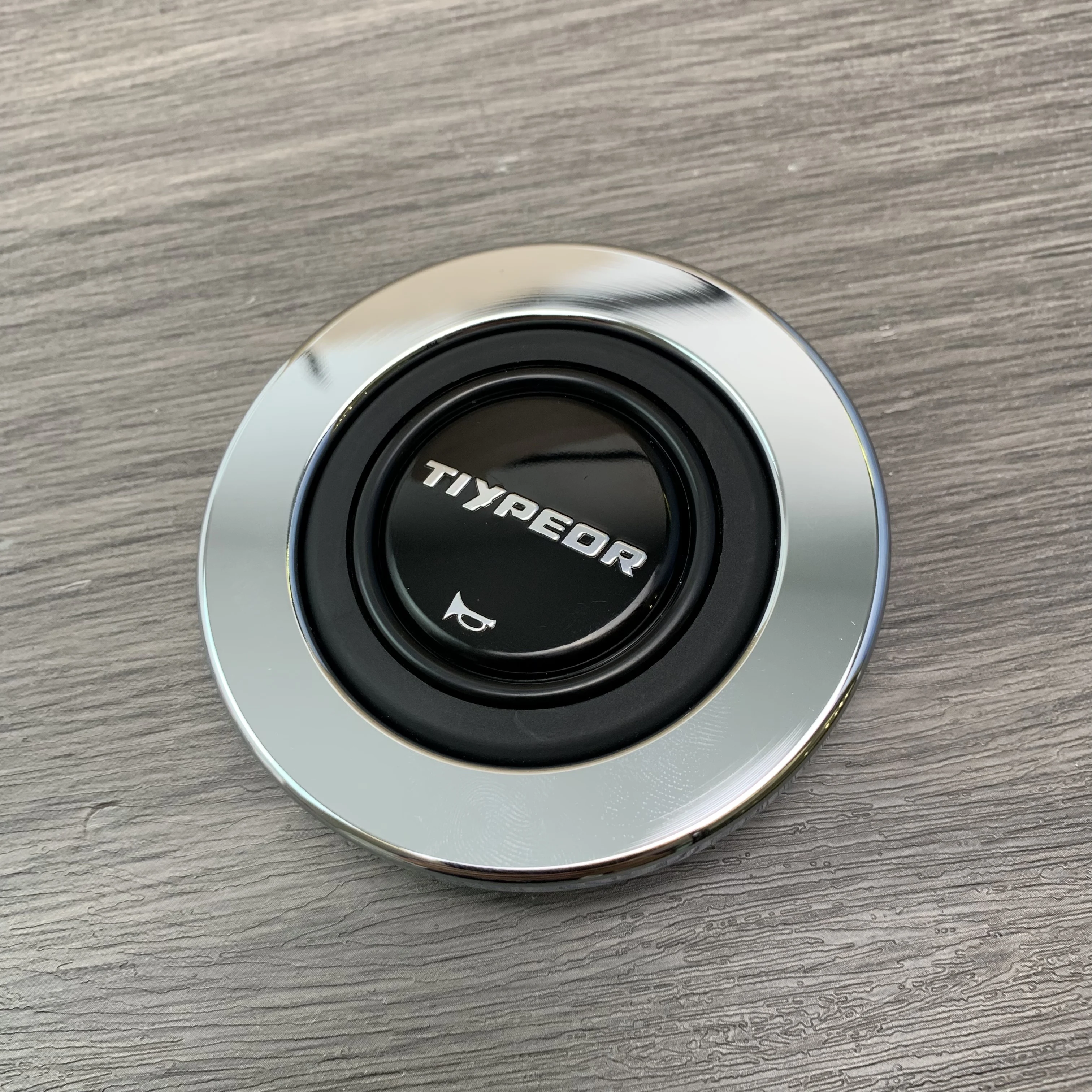 Aluminum Universal Modified Metal Silver Car Speaker Cover Racing Steering Wheel Filter Metal Adapter 
Aluminum Universal Modified Metal Silver Car Speaker Cover Racing Steering Wheel Filter Metal Adapter