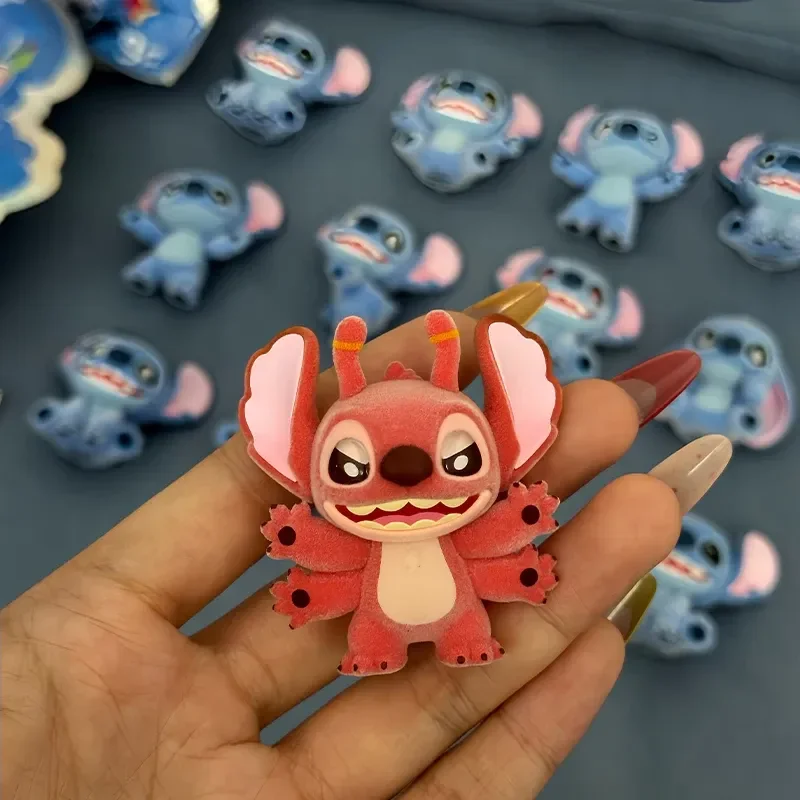 Новая мини-флокированная серия, слепая коробка, 5 см, милая мини-кукла, загадочная коробка, декор для стола, кавайная коллекционная игрушка, подарки для детей
Новая мини-флокированная серия, слепая коробка, 5 см, милая мини-кукла, загадочная коробка, декор для стола, кавайная коллекционная игрушка, подарки для детей