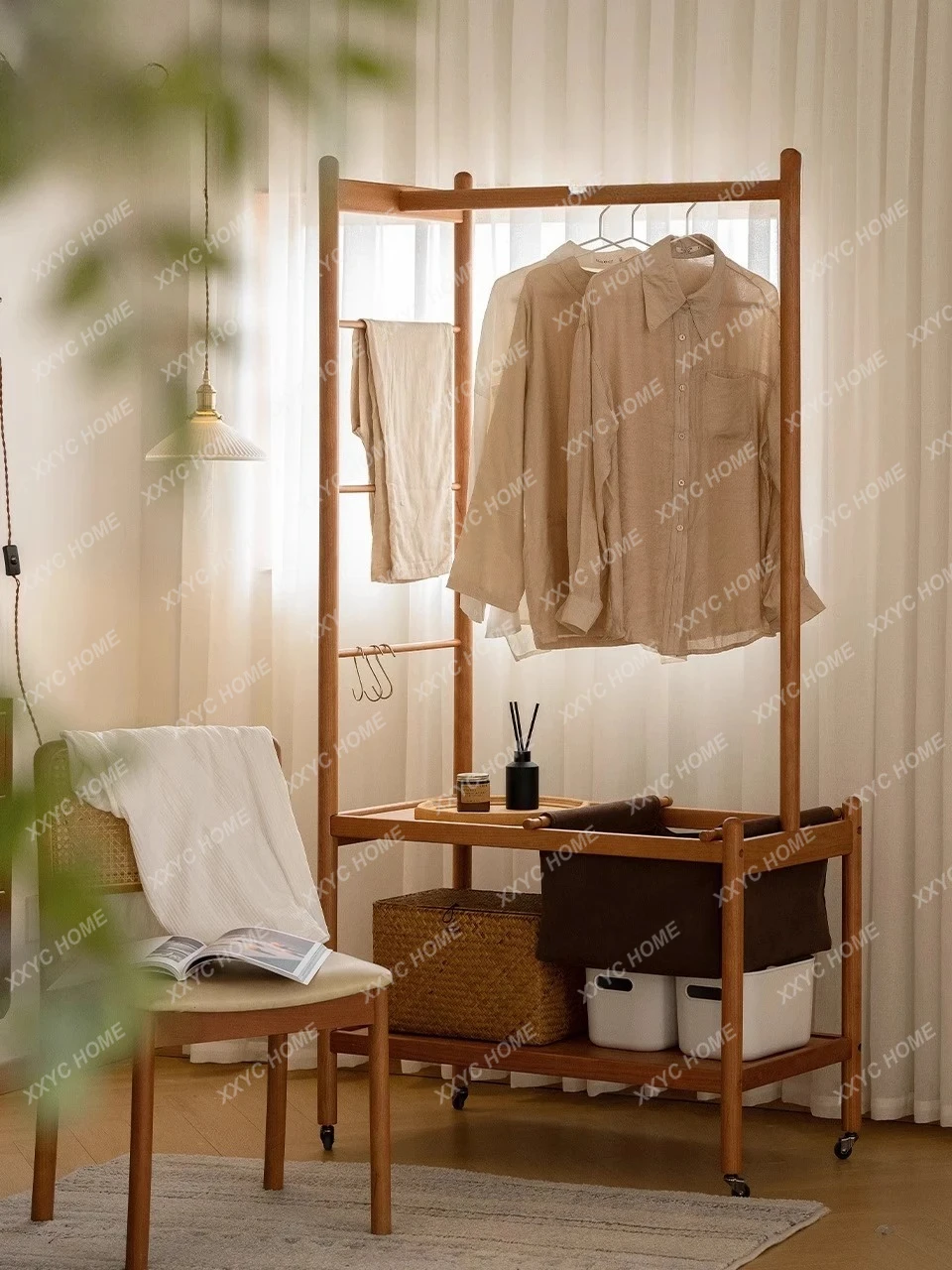 Peach edge coat rack Solid wood floor-to-ceiling bedroom Living room Small apartment Cherry wood removable hanger
Peach edge coat rack Solid wood floor-to-ceiling bedroom Living room Small apartment Cherry wood removable hanger