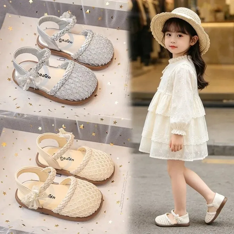 2026Girl's Sandals Breath-mesh Braided Adorable Summer Kids Sliders Bowtie Beige Sliver Round Toe All-match Childern Shoes 23-33
2026Girl's Sandals Breath-mesh Braided Adorable Summer Kids Sliders Bowtie Beige Sliver Round Toe All-match Childern Shoes 23-33