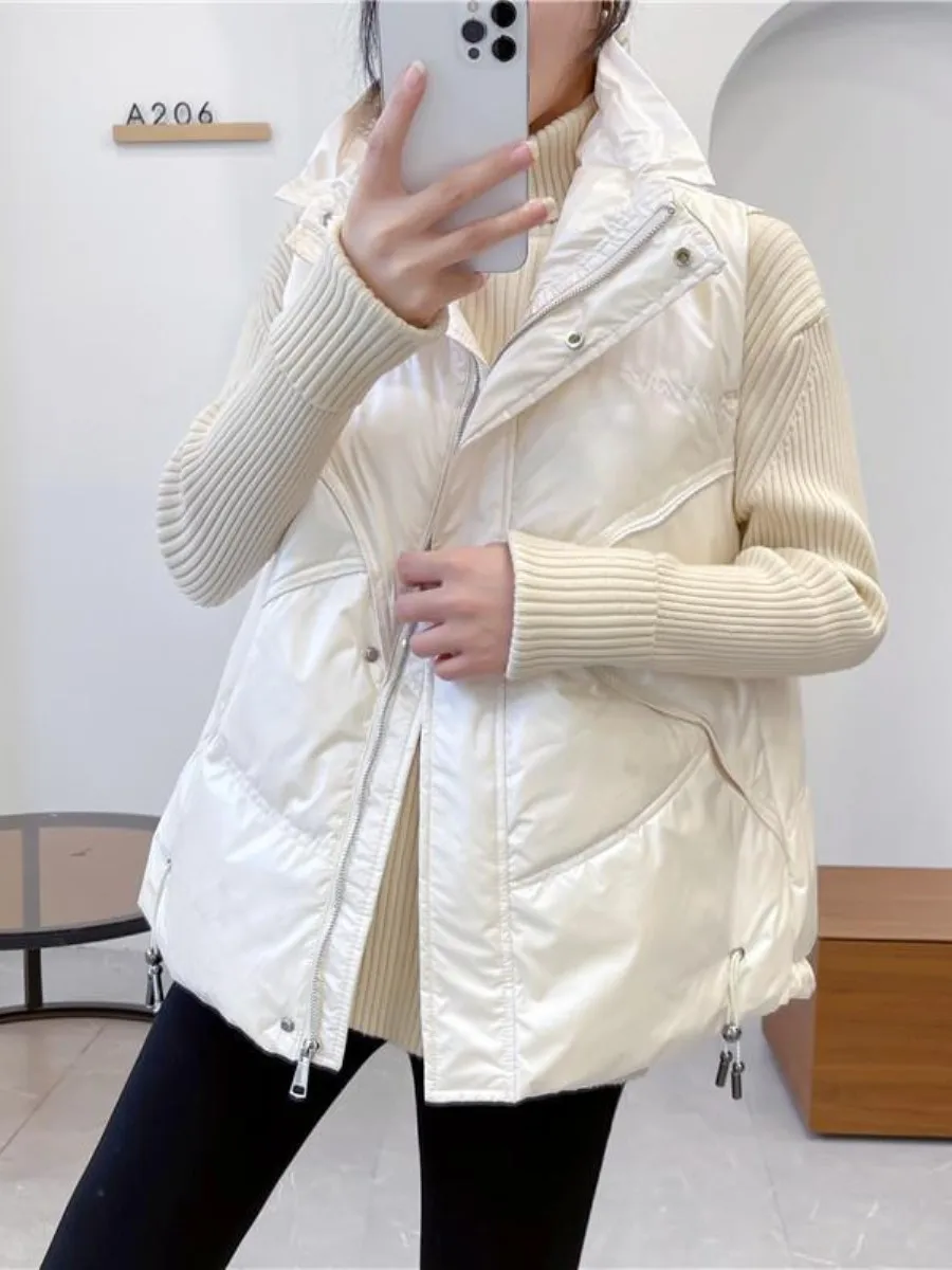 Lightweight down Vest Women's Outerwear Yang Jing Brand Commute Style Short Length Suitable for Autumn And Winter
Lightweight down Vest Women's Outerwear Yang Jing Brand Commute Style Short Length Suitable for Autumn And Winter