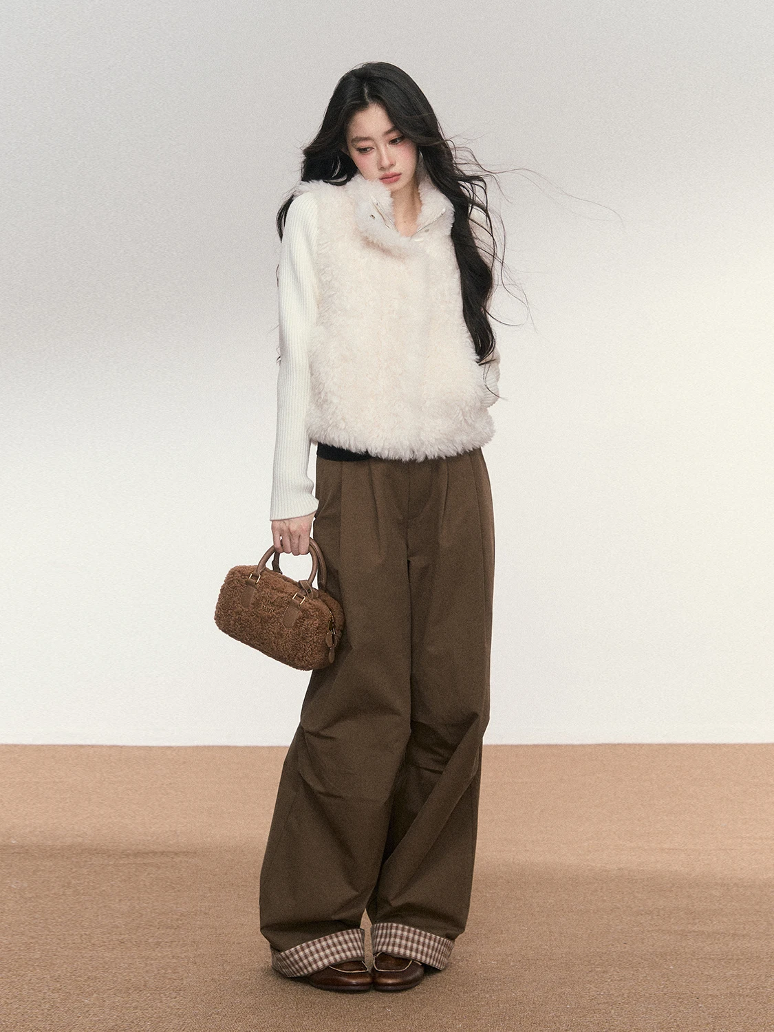 PUNCH экологически чистый жилет из искусственного меха, теплый уютный лоскутный трикотаж, свободный крой, осень-зима, мода
PUNCH экологически чистый жилет из искусственного меха, теплый уютный лоскутный трикотаж, свободный крой, осень-зима, мода