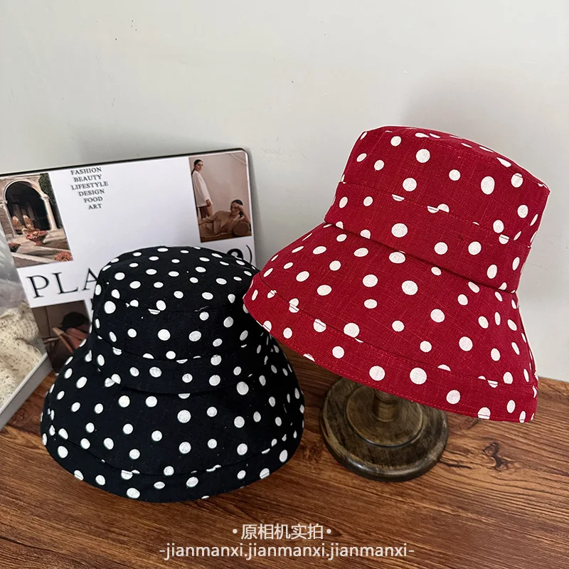 Korean Polka Dot Jacquard Large Brim Bucket Hat Spring and Summer Vacation Foldable Rolled Edge Breathable Sun Caps for Women's
Korean Polka Dot Jacquard Large Brim Bucket Hat Spring and Summer Vacation Foldable Rolled Edge Breathable Sun Caps for Women's