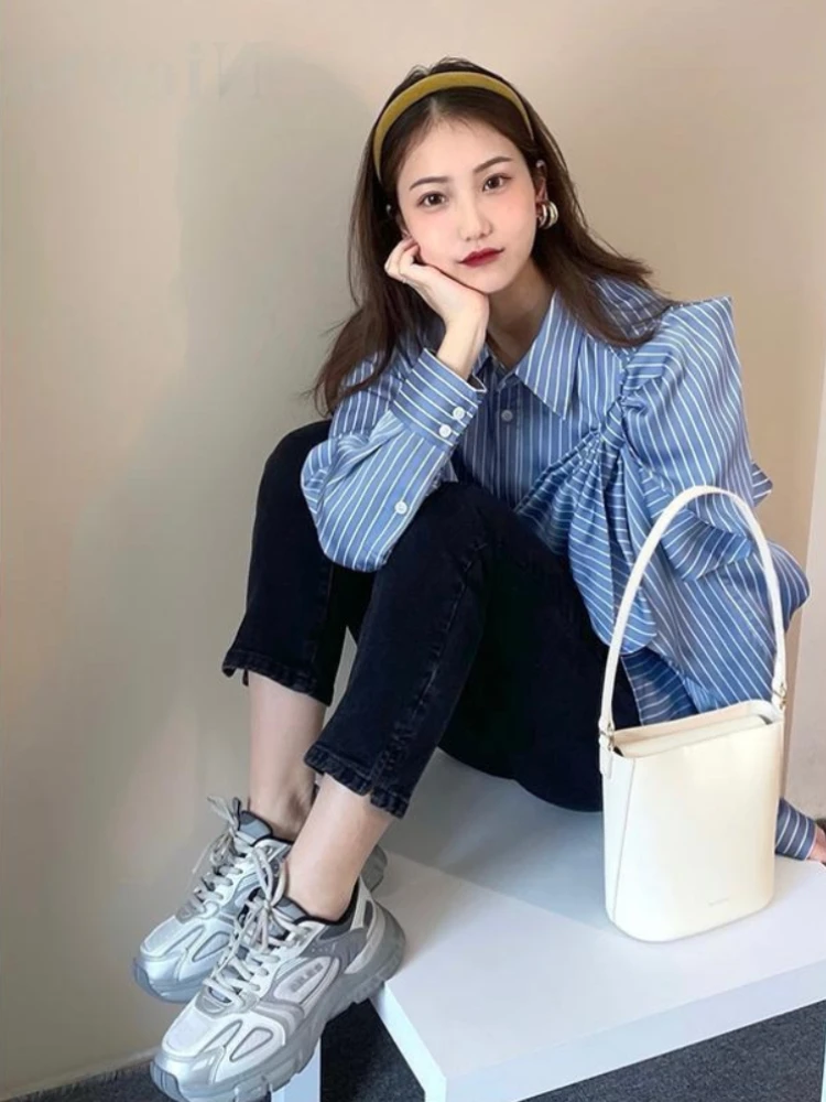 Women's Korean Style Chic Loose Striped JK Shirt Top with Bow Tie Boyfriend Fit Blue Autumn 2026 Spring New Arrival
Women's Korean Style Chic Loose Striped JK Shirt Top with Bow Tie Boyfriend Fit Blue Autumn 2026 Spring New Arrival